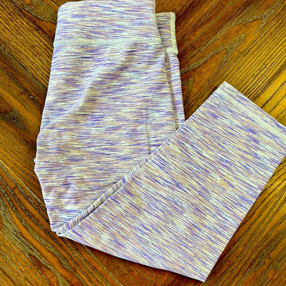Ivivva Capri legging